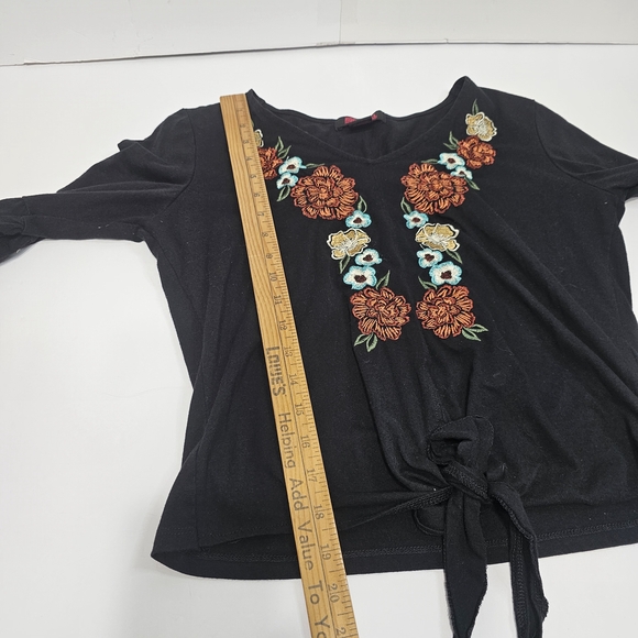 Rock & Roll Denim Chic Black Blouse with Bohemian Embroidered Floral Size M - Picture 5 of 15